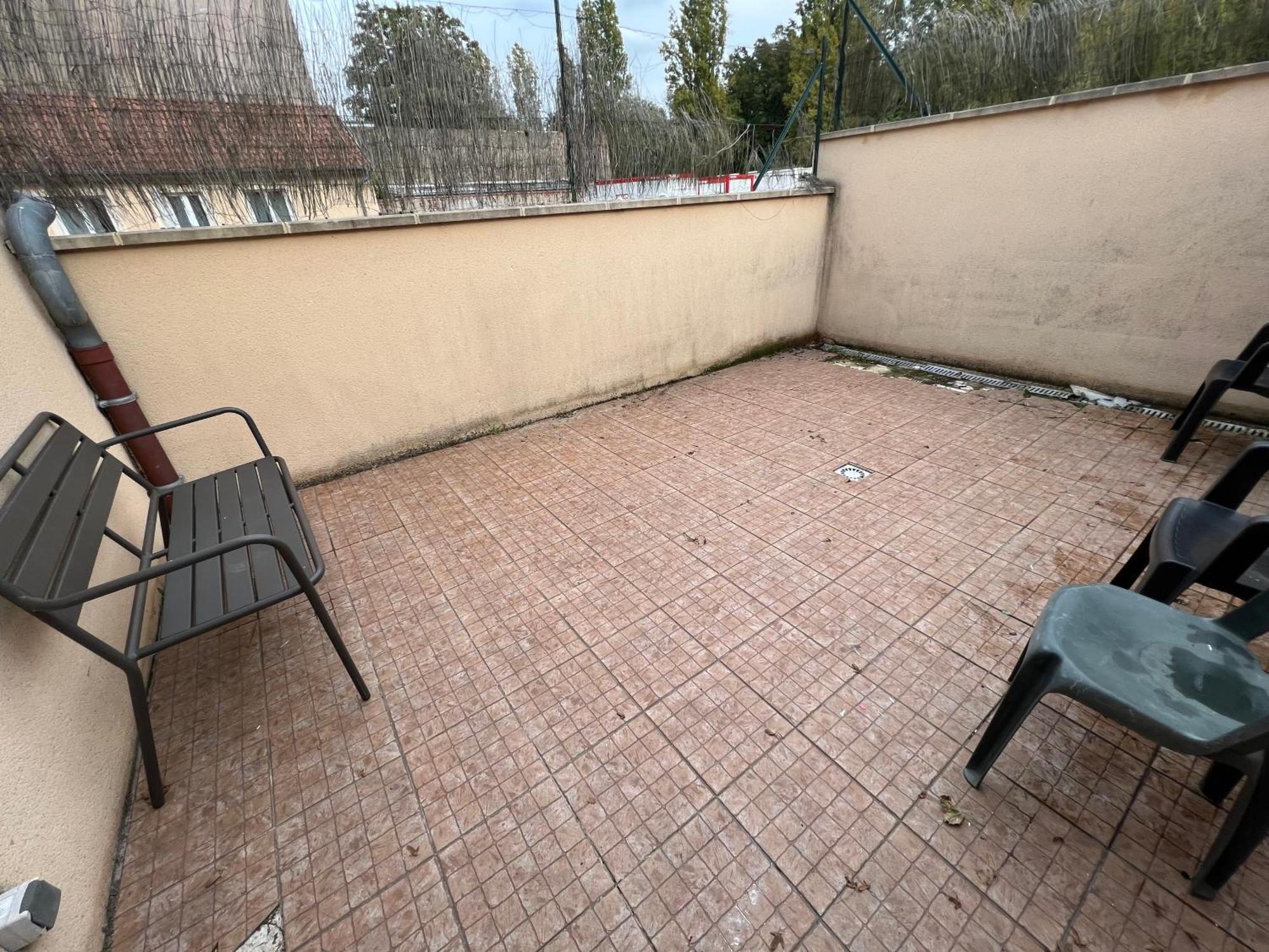La Maisonnette Un Sejour A Part Longeville-les-Metz Экстерьер фото